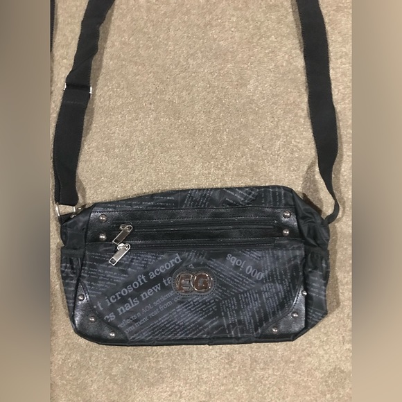 Crossbody bags - Picture 2 of 3